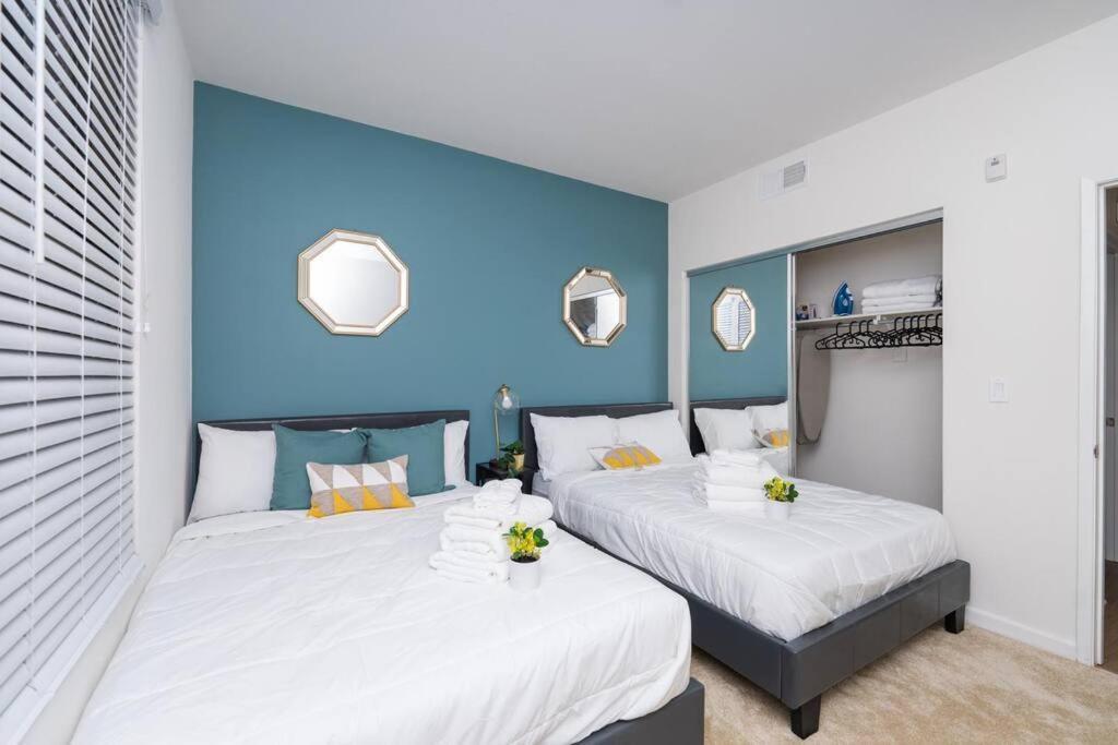 Amazing 2 Bedroom 7 Min From Disneyland W Free Parking อนาไฮม์ ภายนอก รูปภาพ