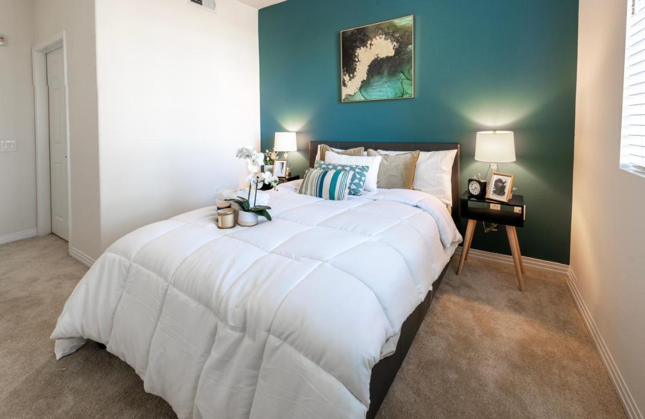 Amazing 2 Bedroom 7 Min From Disneyland W Free Parking อนาไฮม์ ภายนอก รูปภาพ